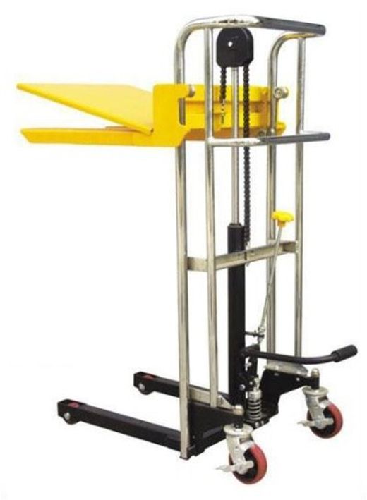 Empilhador elétrico 400 KGS. em 1500 mm 10562