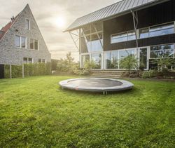 Cama elástica BERG Inground Favorit GREY + Red Seguridad Comfort 380 cm Peso 110-550 kg BE.35.12.92.01