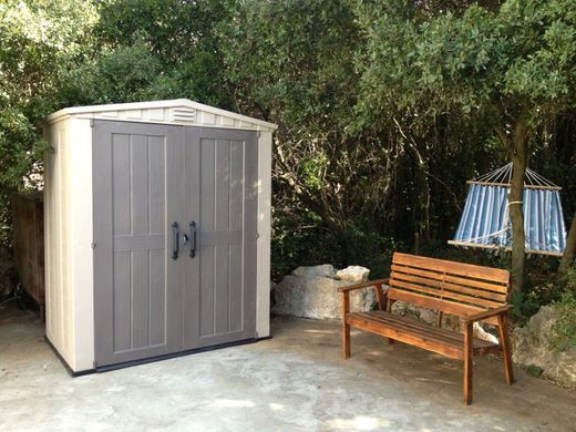 Cabine de resina KETER FACTOR 6X3 - 209874 - 178 X 113,5 X 208 cm