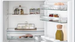 Frigorífico integrable SIEMENS KU21RADE0 bajo encimera 82 x 60 cm Cierre SoftClose