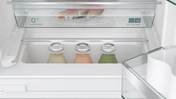 Frigorífico integrable SIEMENS KU21RADE0 bajo encimera 82 x 60 cm Cierre SoftClose