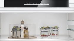 Frigorífico integrable SIEMENS KU21RADE0 bajo encimera 82 x 60 cm Cierre SoftClose