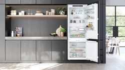 Frigorífico combi integrable SIEMENS KB96NADD0 IQ500 193.5 x 70.8 cm Cierre SoftClose