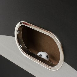 Table de jeu de baby-foot en argent avec joueurs jambes écartées 139X73X87