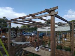 Pergola de madera maciza ALMERIA con madera tratada autoclave A4