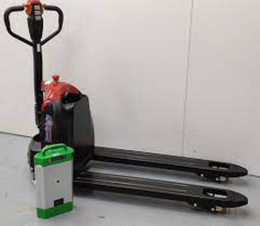 Transpaleta electrónica 2.000 kg 16027